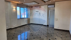 Spațiu de birouri de 1,054mp de închiriat în zona Bucureștii Noi - imagine 12