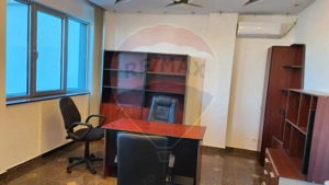 Spațiu de birouri de 1,054mp de închiriat în zona Bucureștii Noi - imagine 4