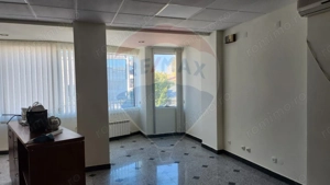 Spațiu de birouri de 1,054mp de închiriat în zona Bucureștii Noi - imagine 8