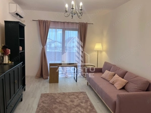 Apartament cu 2 camere, decomandat, centrala, parcare, zona Giroc