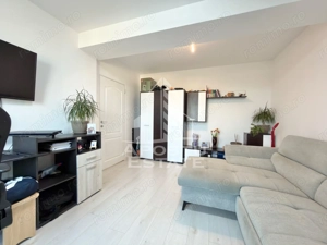 Apartament cu 2 camere mobilat decomandat, dressing si debara in Giroc - imagine 5