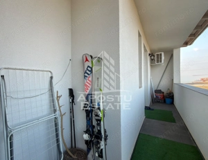 Apartament cu 2 camere mobilat decomandat, dressing si debara in Giroc - imagine 13