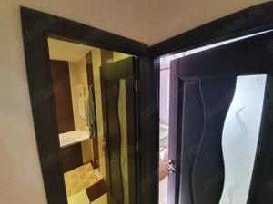 Proprietar Etaj 3 Apartament 2 camere,centrala proprie, mobilat utilat - imagine 4