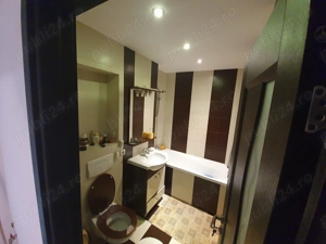 Proprietar Etaj 3 Apartament 2 camere,centrala proprie, mobilat utilat - imagine 6