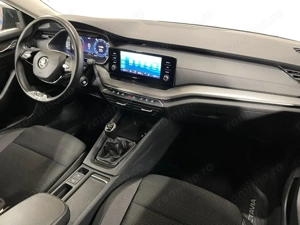 Skoda Octavia - imagine 9