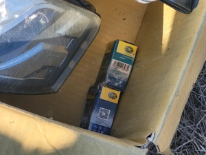 Vând faruri cu xenon pentru Audi a4 b6  - imagine 2