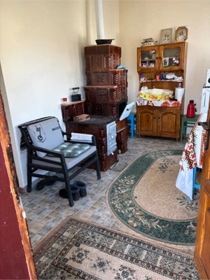 Casa in Leordina cu trei camere si 15ari de teren aproape de centru - imagine 9