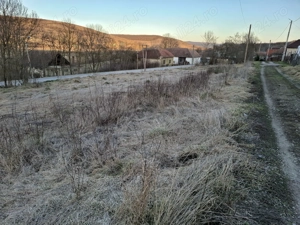 Vand casă cu teren  - imagine 3