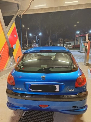 De vanzare PEUGEOT 206 1.4 75 CP benzina - imagine 2