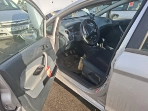 Vand Ford Fiesta 1.4 TDCi 2011 - imagine 5