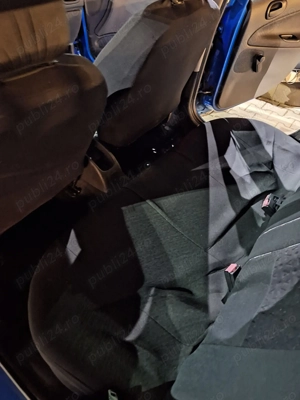 De vanzare PEUGEOT 206 1.4 75 CP benzina - imagine 5