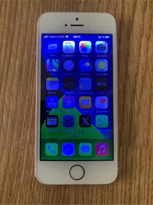 Telefon Apple iPhone SE roze gold perfect functional are o problema la display este mai intunecat in