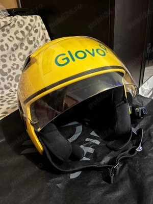 Casca moto glovo marimea m cu casti microfon camera filmat incorporat