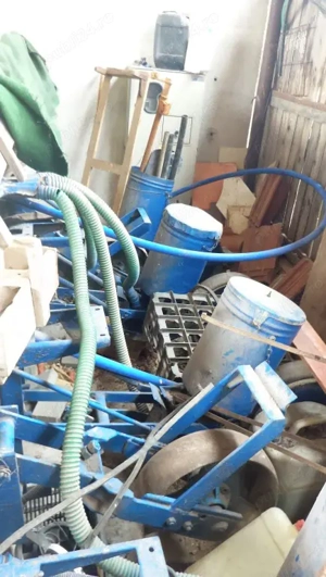 Tractor U 445 cu 2 manete si 5 utilaje - imagine 6