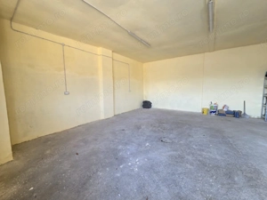 Dudestii Noi, Hala, Disponibila imediat