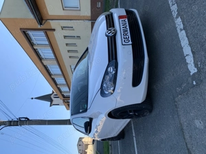 VW Golf 6 2011   02 EURO 5 1.6 MPI 102 cp Alb Perlat + Shadow Line TOP - imagine 5