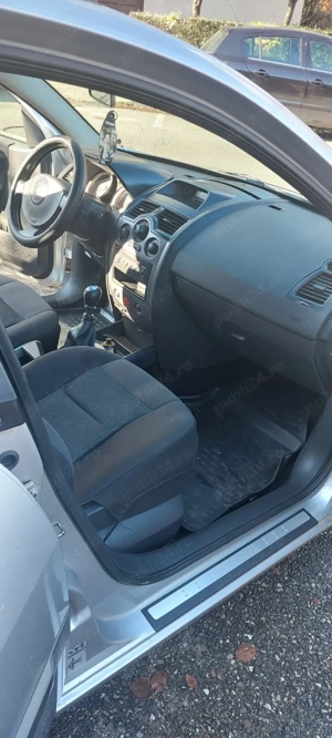 Vând Renault megane 2