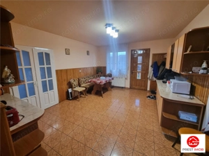 Casa de vanzare 4 camere  (+4 semifinisate ),12 arii teren, Unirii, Mures - imagine 7