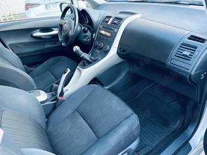 Toyota Auris 1.4Benzina  A C Geamuri+Oglinzi Electrice - imagine 6