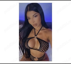 Bruneta de luxxx!! Fac doar deplasări !!