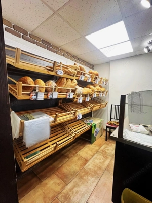 SPATIU COMERCIAL IN ZONA CU TRAFIC INTENS LA 450 euro