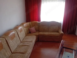 Ap 2 cam Petrodava 50mp central etaj 1 renovat la cheie  - imagine 2
