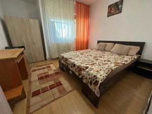 Ap. 2 cam decomandat Mall Moldova-Centru, 2 balcoane - imagine 2