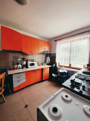 Proprietate 10 camere pentru investitie, teren 1320 mp, Comuna Mociu - imagine 8