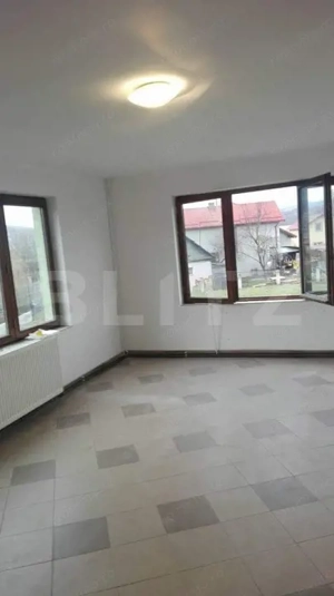 Proprietate 10 camere pentru investitie, teren 1320 mp, Comuna Mociu - imagine 12