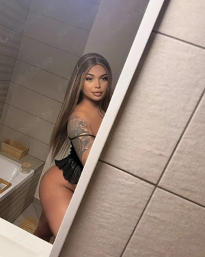 Anunț Dedicat Serviciilor Online ( Content, Chat, Web ) Transex - Annais baby  - imagine 2