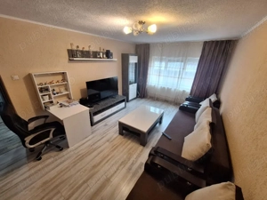 2 Camere zona Traian etajul 1