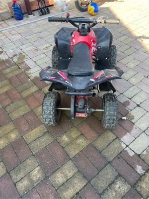 ATV pe benzina pentru copii