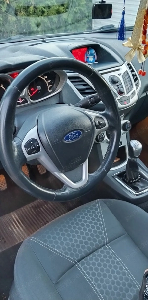 Vând Ford Fiesta 2012 - imagine 9