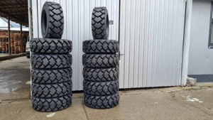 Lichidare stoc Anvelope noi 10-16.5 Galaxy Hulk cu 10 pliuri cauciucuri rezistente de asfalt beton