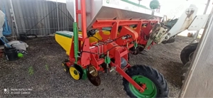 Semănătoare prășitoare UNIA, 6 rânduri - imagine 5