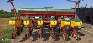 Semănătoare prășitoare UNIA, 6 rânduri - imagine 2