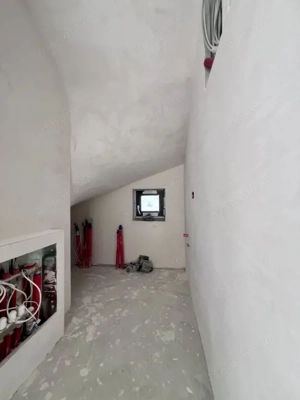  Duplex spatios, 5 camere, 102 mp utili, teren 285 mp - Ghiroda - imagine 12