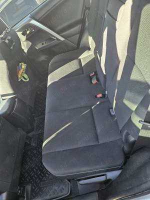 Vand Toyota RAV4  stare excelentă - imagine 9