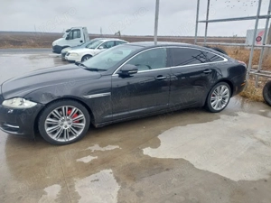 Dezmembram Jaguar Xj X351 3.0 d 202 kw An 2011 Cod motor 306DT - imagine 5