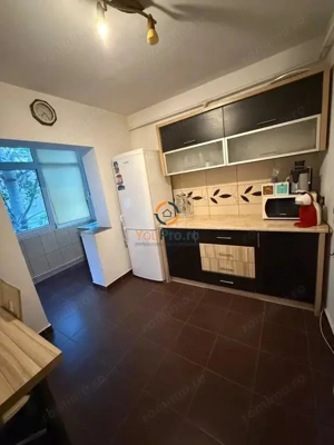 Decomandat 3 camere 2 balcoane etaj 3 Zona Soarelui