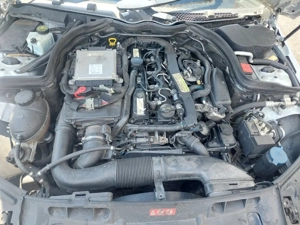 Dezmembram Mercedes C Class W204 facelift 2.2 cdi euro 5 An 2012 - imagine 7