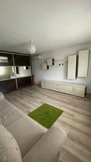 Garsonieră spațioasă de închiriat Constantin Brâncoveanu