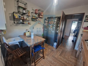4 decomandate - 80mp - centrala proprie - renovat - Calea Bucuresti - imagine 7