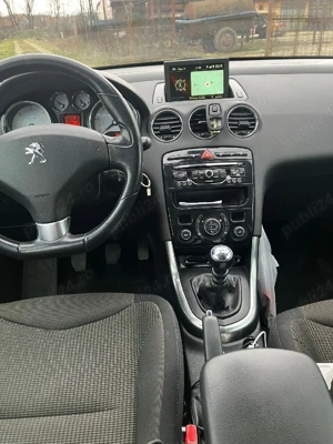 Vând Peugeot 308, motor 1.6 - 7 locuri - diesel, 115 CP, an fabricație 2013, cu 211.000 km. Preț :4. - imagine 5