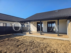 AX1209 Mosnita Noua - Valery, 1/2 Duplex Parter, Finisat la cheie - imagine 12