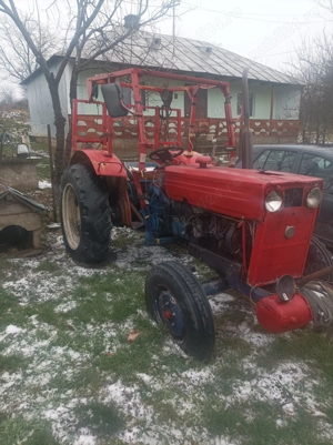 Vând tractor 55cp golf 14 benzina și plug  - imagine 3
