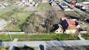 Teren intravilan 2840 mp cu fundatie - Jebel