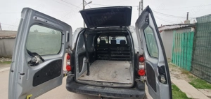 Șofer cu auto personal caut de muncă  - imagine 2