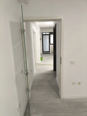 Spațiu ideal cabinet multi-specialități 105 mp + 2 grup sanitar   zonă 1 Mai   Bucureștii Noi - imagine 4