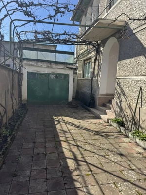 Casa de vanzare în Ștei - imagine 2